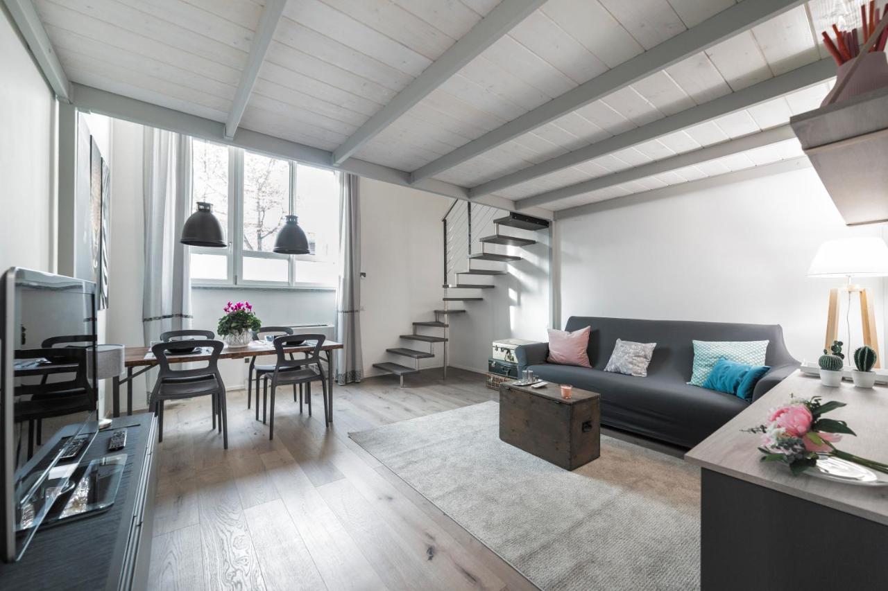 Ferienwohnung La Pampa New & Fully Refurbished Apt Mailand Exterior foto